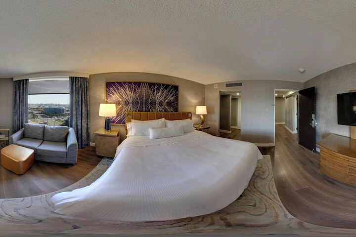 Room 17 of 63