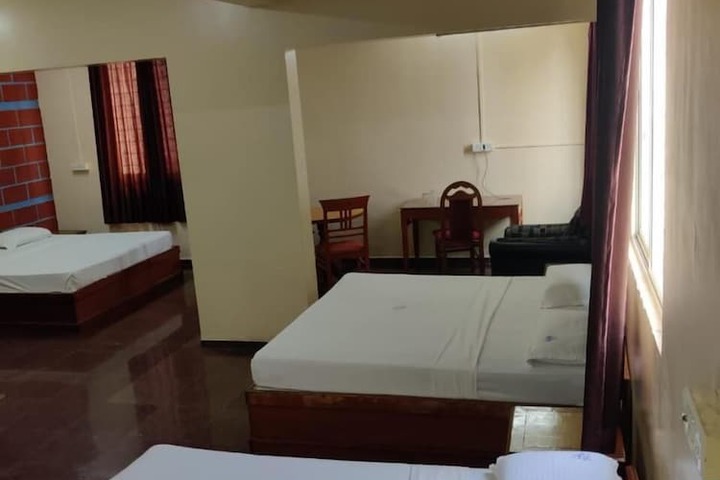 Room 34 of 69
