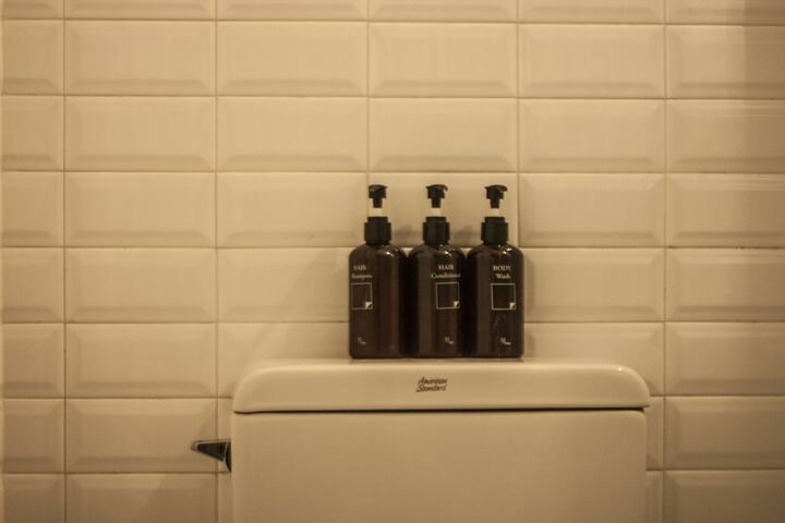 Room 80 of 92
