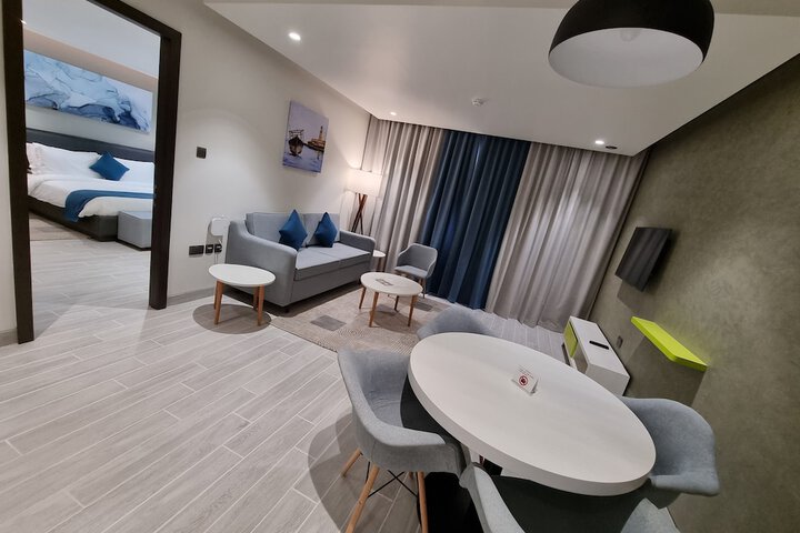 Room 15 of 65