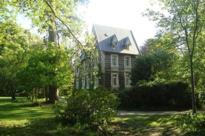 Exterior Photo