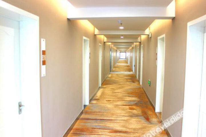 Hotel Interior 25 of 45