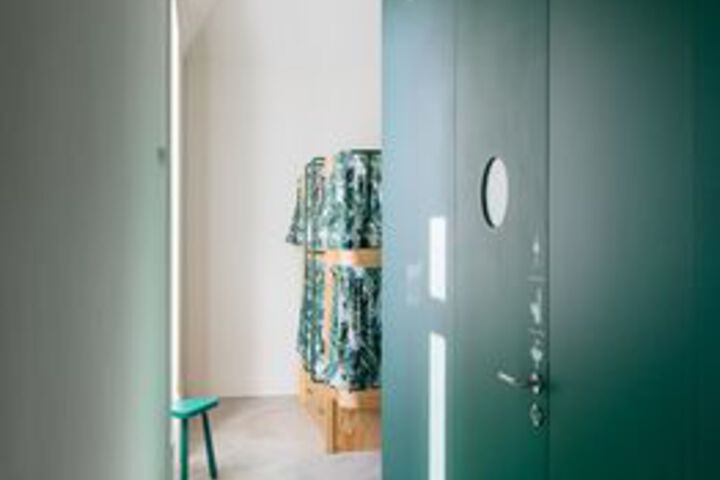 Room 21 of 119