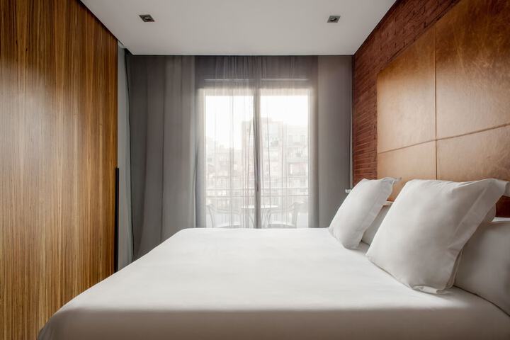 Room 12 of 61