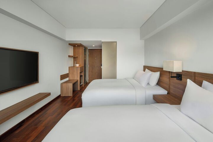 Room 3 of 22