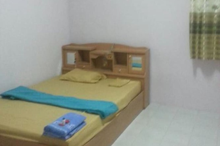 Room 2 of 29