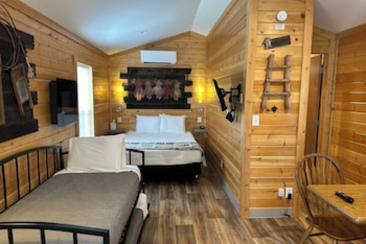 Room 46 of 390