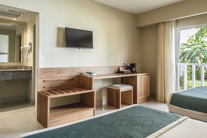Room 12 of 63