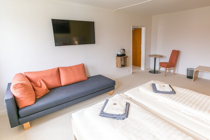 Room 20 of 48