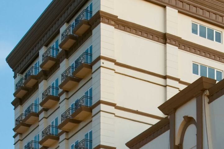 Hotel 22 of 23