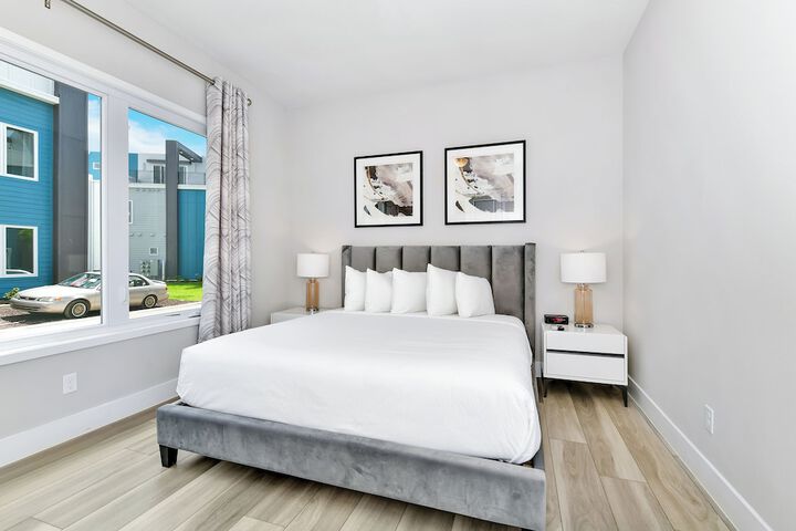Room 19 of 216