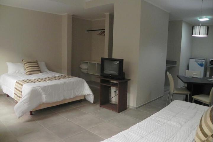 Room 6 of 18