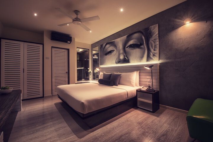 Room 13 of 56