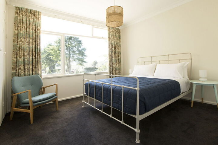 Room 40 of 49