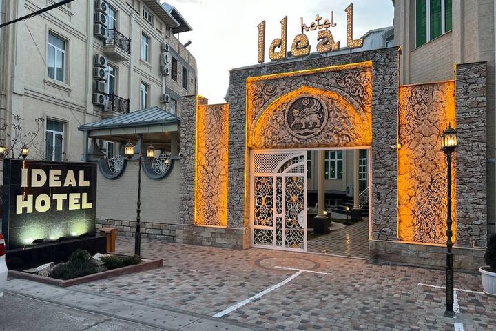 Ideal hotel