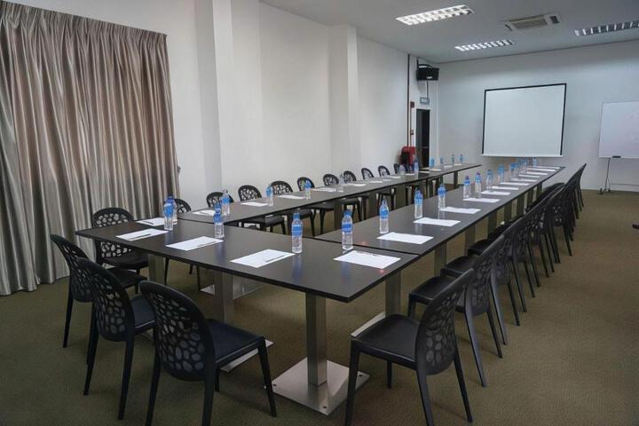 Photo 16