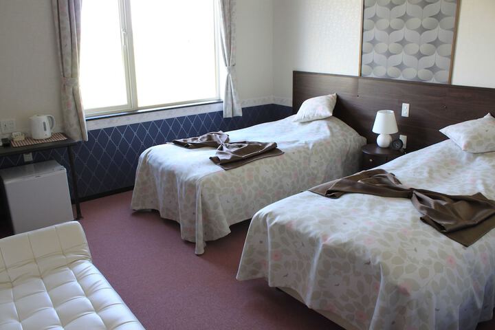 Room 5 of 39