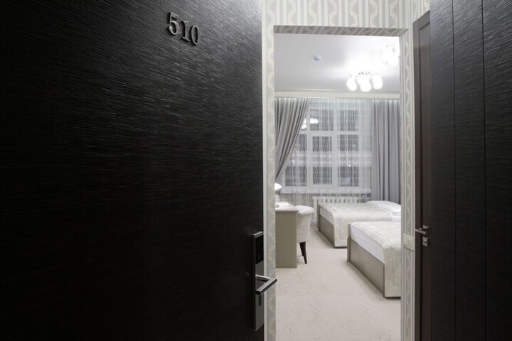 Room 13 of 56