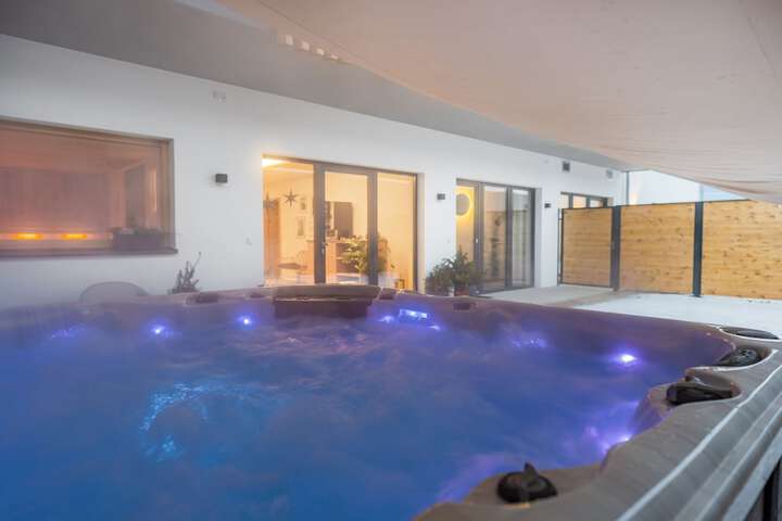 Spa 18 of 39