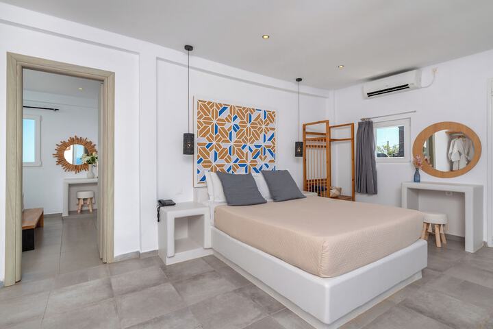 Room 42 of 110