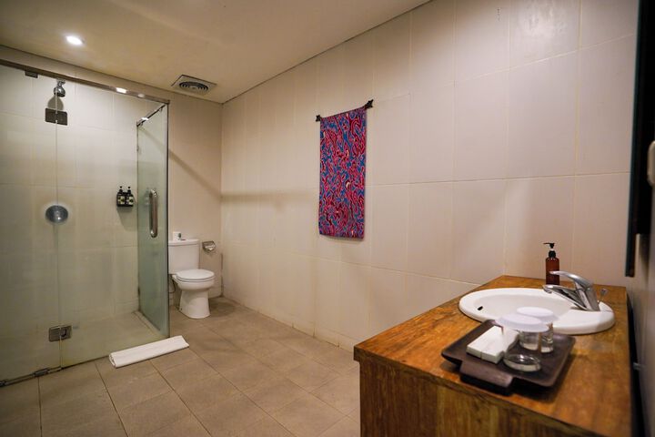 Room 40 of 73