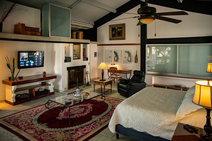 Room 30 of 113