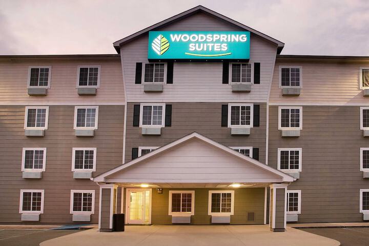 WoodSpring Suites Baton Rouge Airline Highway in Baton Rouge, LA