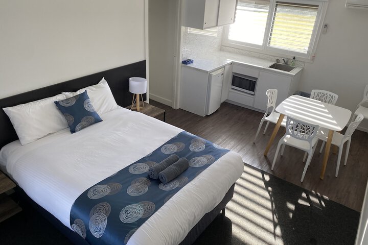 Room 4 of 50