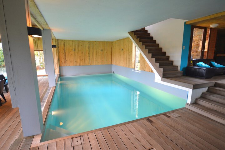 Pool 31 of 44