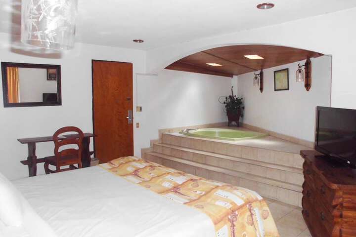 Room 19 of 49