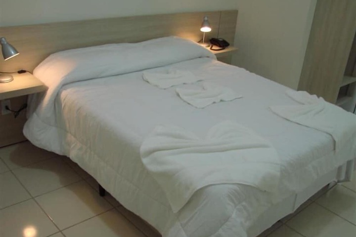 Room 5 of 20