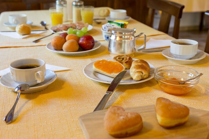 Breakfast/Coffee Service 49 of 63