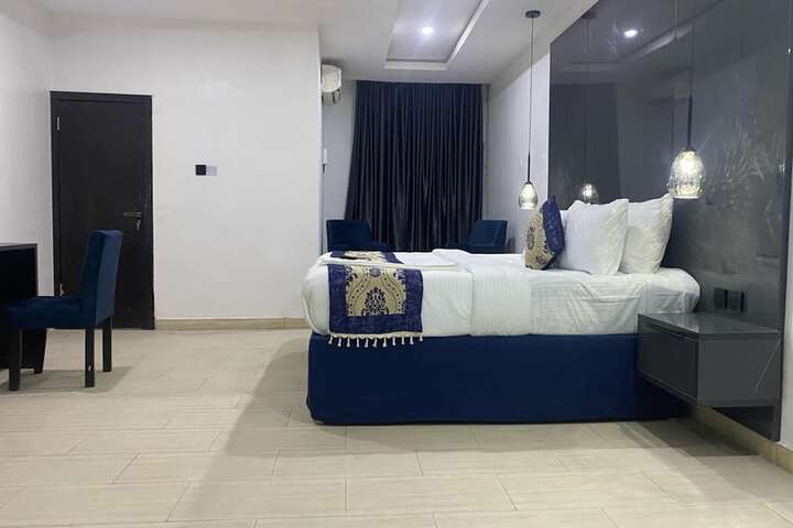 Room 5 of 51