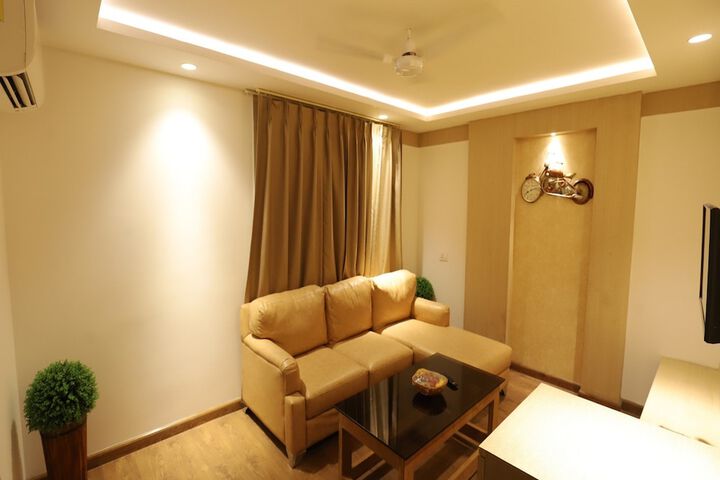Room 36 of 70