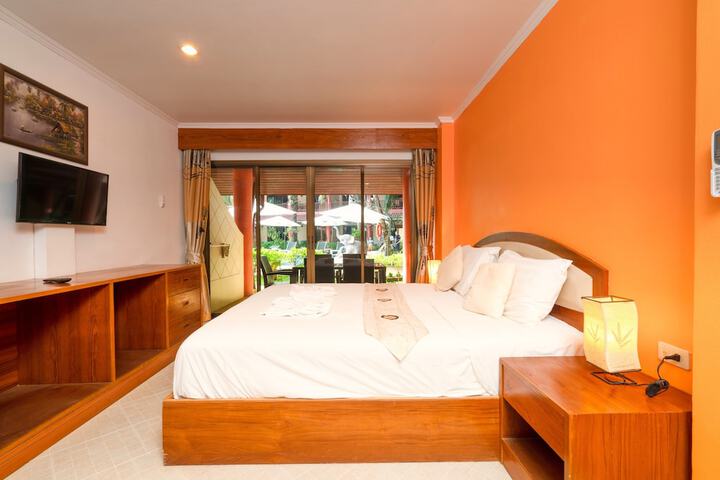 Room 7 of 164