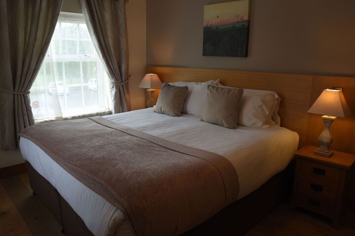 Room 6 of 22