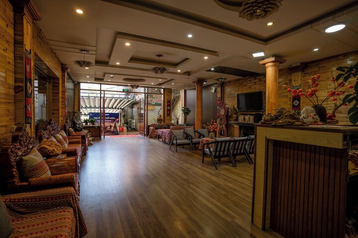 Hotel Interior 5 of 57