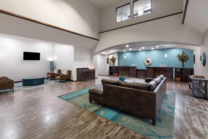 Hotel Interior 4 of 76