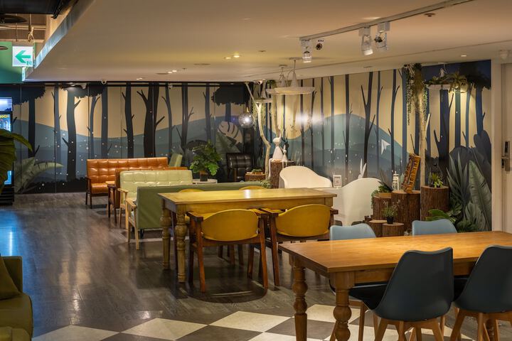 Hotel Interior 6 of 79