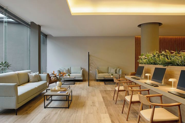 Guest Lobby