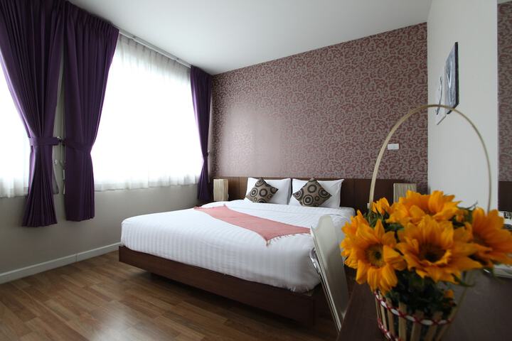 Room 15 of 42