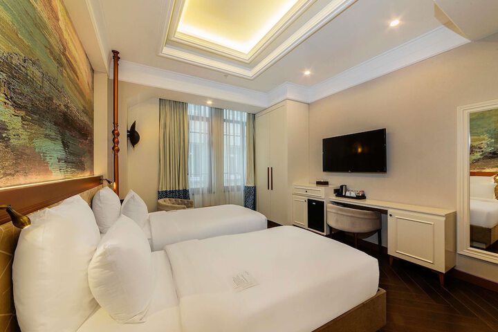 Room 51 of 105
