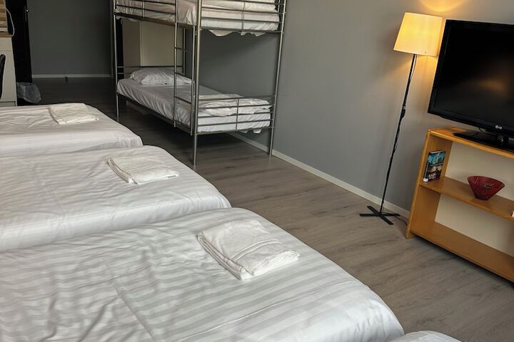 Room 25 of 50