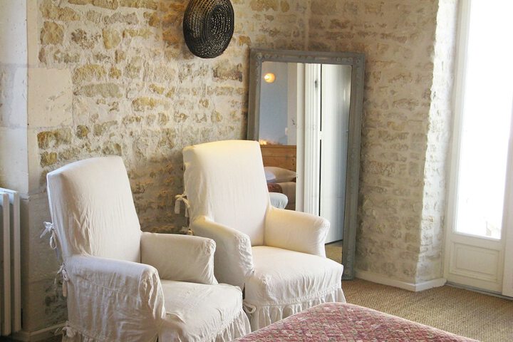 Room 45 of 105