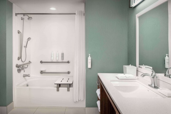 Bathroom shower