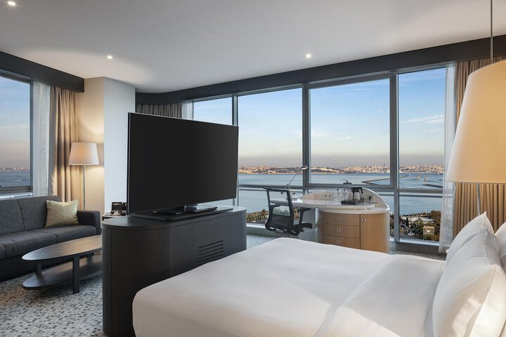 Room 40 of 191