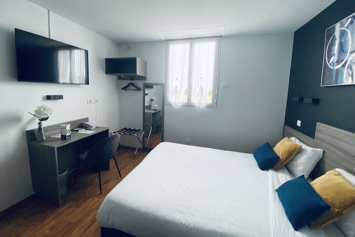 Room 16 of 72