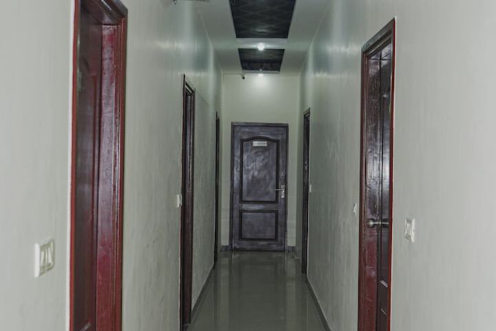 Hotel Interior 2 of 30