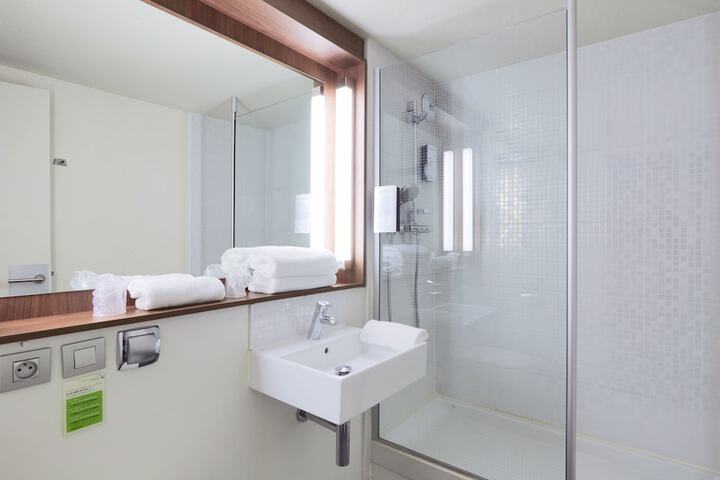 Bath Interior