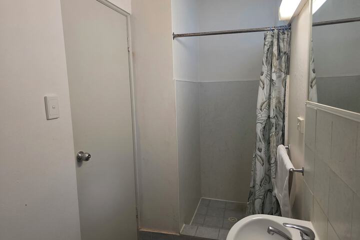 Room 35 of 49